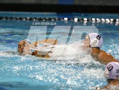 Thumbnail 3 in Carlsbad vs. Coronado (CIF SDS Open Division Quarterfinal) photogallery.