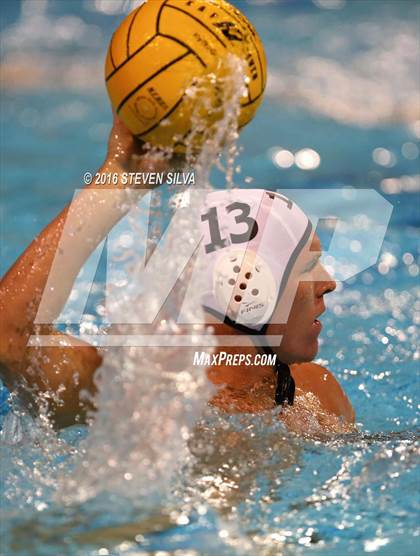 Thumbnail 2 in Carlsbad vs. Coronado (CIF SDS Open Division Quarterfinal) photogallery.