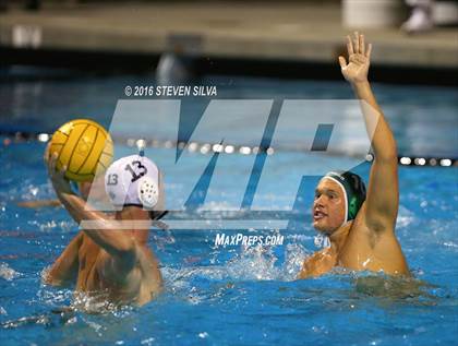 Thumbnail 1 in Carlsbad vs. Coronado (CIF SDS Open Division Quarterfinal) photogallery.