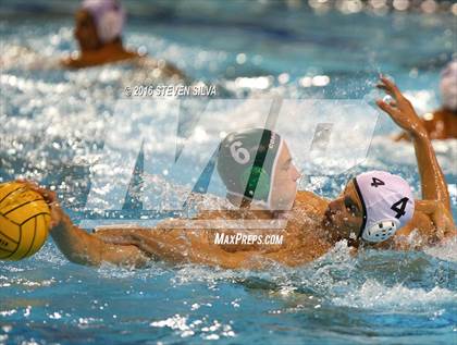 Thumbnail 1 in Carlsbad vs. Coronado (CIF SDS Open Division Quarterfinal) photogallery.