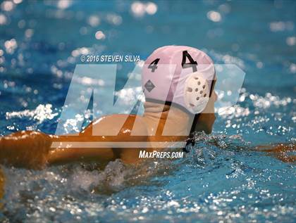 Thumbnail 2 in Carlsbad vs. Coronado (CIF SDS Open Division Quarterfinal) photogallery.