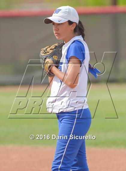 Thumbnail 1 in Westview vs. Williams Field (Blackhawk Tournament) photogallery.