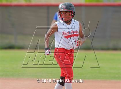 Thumbnail 1 in Westview vs. Williams Field (Blackhawk Tournament) photogallery.