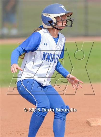 Thumbnail 1 in Westview vs. Williams Field (Blackhawk Tournament) photogallery.