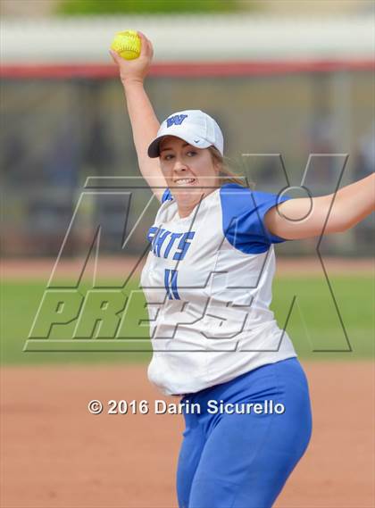 Thumbnail 3 in Westview vs. Williams Field (Blackhawk Tournament) photogallery.