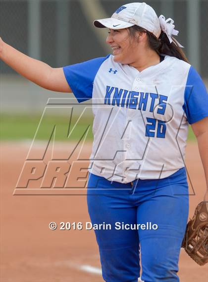 Thumbnail 3 in Westview vs. Williams Field (Blackhawk Tournament) photogallery.