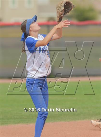 Thumbnail 1 in Westview vs. Williams Field (Blackhawk Tournament) photogallery.