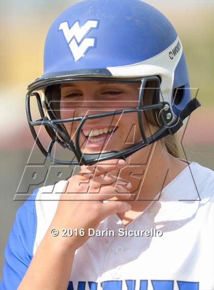 Thumbnail 1 in Westview vs. Williams Field (Blackhawk Tournament) photogallery.
