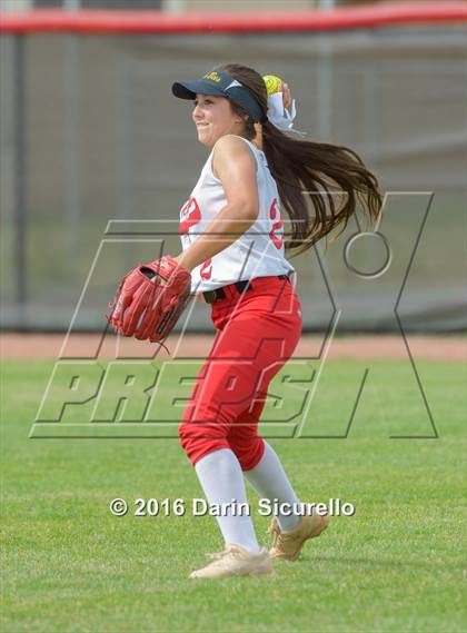 Thumbnail 1 in Westview vs. Williams Field (Blackhawk Tournament) photogallery.