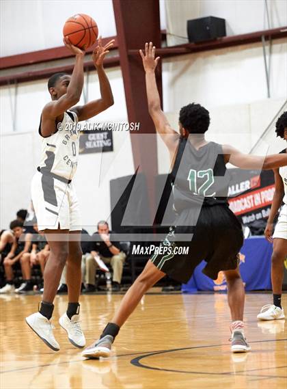 Thumbnail 2 in Durham Academy vs. Granville Central (City of Oaks Classic) photogallery.