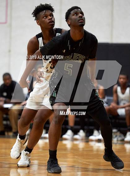 Thumbnail 2 in Durham Academy vs. Granville Central (City of Oaks Classic) photogallery.