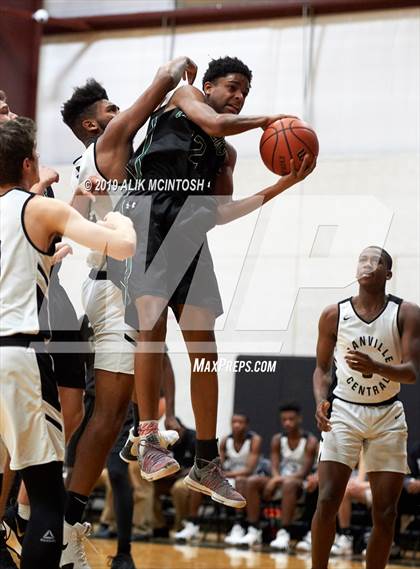 Thumbnail 2 in Durham Academy vs. Granville Central (City of Oaks Classic) photogallery.