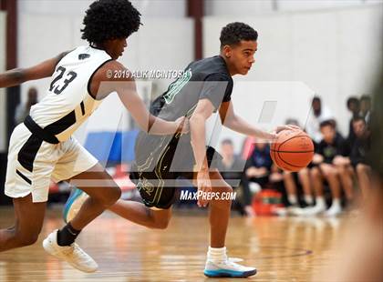 Thumbnail 3 in Durham Academy vs. Granville Central (City of Oaks Classic) photogallery.