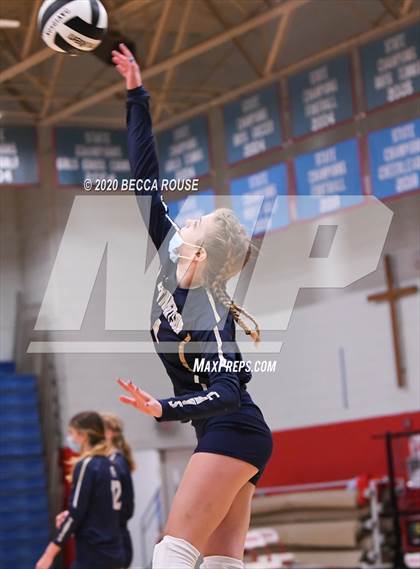 Thumbnail 1 in Cuthbertson @ Charlotte Catholic photogallery.