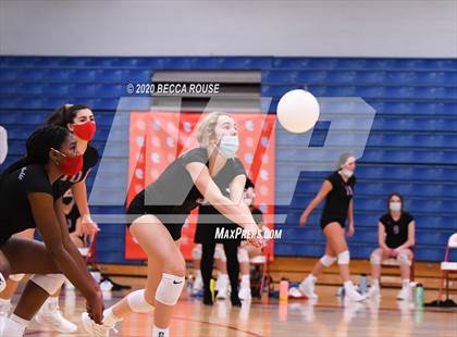 Thumbnail 3 in Cuthbertson @ Charlotte Catholic photogallery.