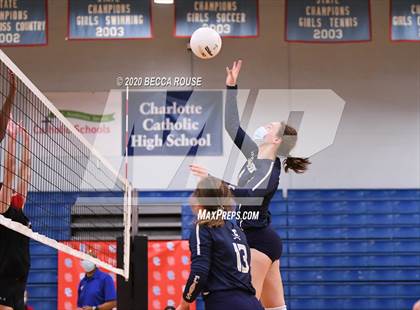 Thumbnail 3 in Cuthbertson @ Charlotte Catholic photogallery.