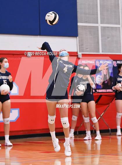 Thumbnail 3 in Cuthbertson @ Charlotte Catholic photogallery.