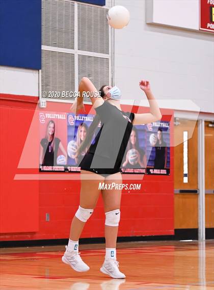 Thumbnail 1 in Cuthbertson @ Charlotte Catholic photogallery.