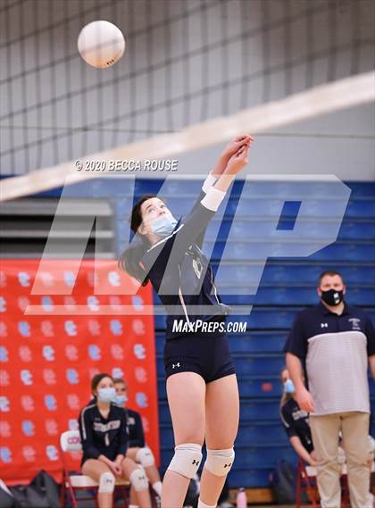 Thumbnail 1 in Cuthbertson @ Charlotte Catholic photogallery.
