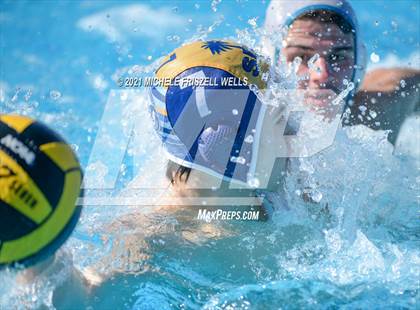 Thumbnail 3 in San Dieguito Academy vs Valley Center (CIF SDS D3 Final) photogallery.