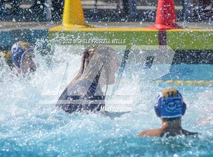 Thumbnail 2 in San Dieguito Academy vs Valley Center (CIF SDS D3 Final) photogallery.