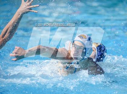 Thumbnail 1 in San Dieguito Academy vs Valley Center (CIF SDS D3 Final) photogallery.