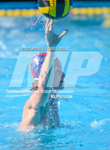 Thumbnail 2 in San Dieguito Academy vs Valley Center (CIF SDS D3 Final) photogallery.