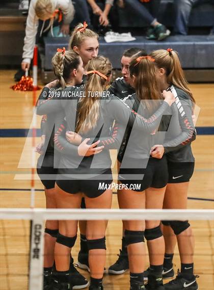 Thumbnail 2 in Sugar-Salem vs Fruitland (3A State Tournament) photogallery.