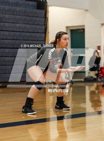 Thumbnail 2 in Sugar-Salem vs Fruitland (3A State Tournament) photogallery.