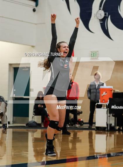 Thumbnail 2 in Sugar-Salem vs Fruitland (3A State Tournament) photogallery.