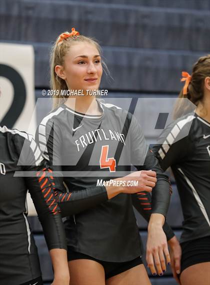 Thumbnail 1 in Sugar-Salem vs Fruitland (3A State Tournament) photogallery.