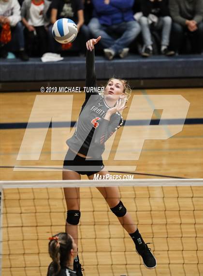 Thumbnail 1 in Sugar-Salem vs Fruitland (3A State Tournament) photogallery.