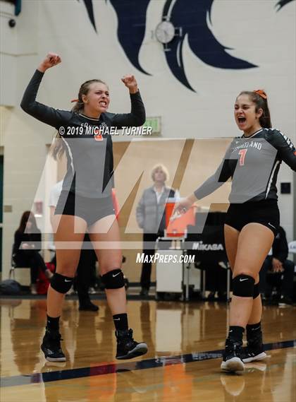 Thumbnail 3 in Sugar-Salem vs Fruitland (3A State Tournament) photogallery.