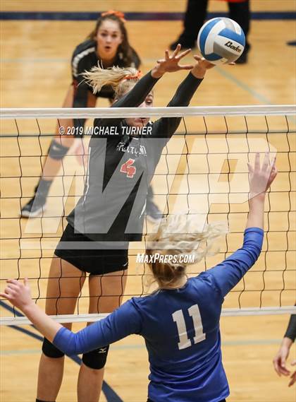 Thumbnail 3 in Sugar-Salem vs Fruitland (3A State Tournament) photogallery.