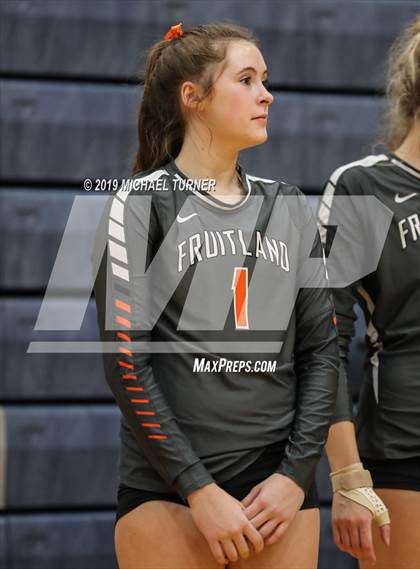 Thumbnail 3 in Sugar-Salem vs Fruitland (3A State Tournament) photogallery.