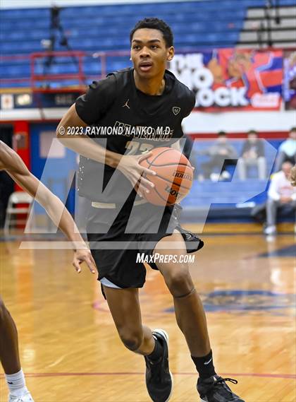 Thumbnail 2 in Mt. Vernon vs Plainfield (Phil Cox Memorial Holiday Tournament) photogallery.