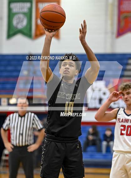 Thumbnail 1 in Mt. Vernon vs Plainfield (Phil Cox Memorial Holiday Tournament) photogallery.