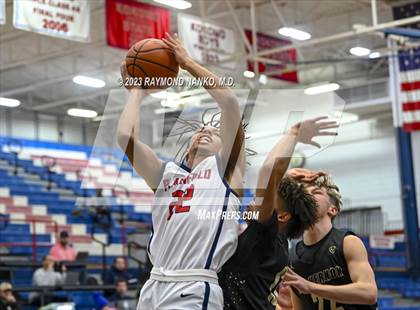 Thumbnail 2 in Mt. Vernon vs Plainfield (Phil Cox Memorial Holiday Tournament) photogallery.