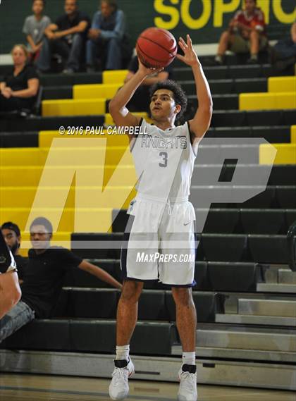 Thumbnail 2 in Higley vs Verrado (Horizon Holiday Hoops) photogallery.