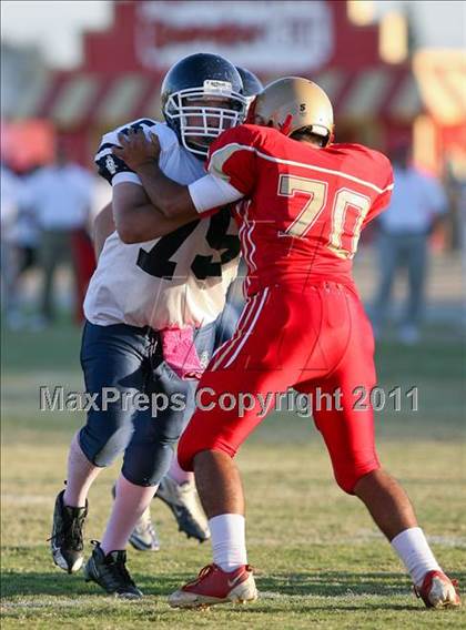 Thumbnail 2 in Bakersfield @ Centennial photogallery.