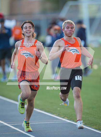 Thumbnail 3 in Centennial @ Roosevelt (3200 Meter) photogallery.