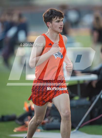 Thumbnail 1 in Centennial @ Roosevelt (3200 Meter) photogallery.