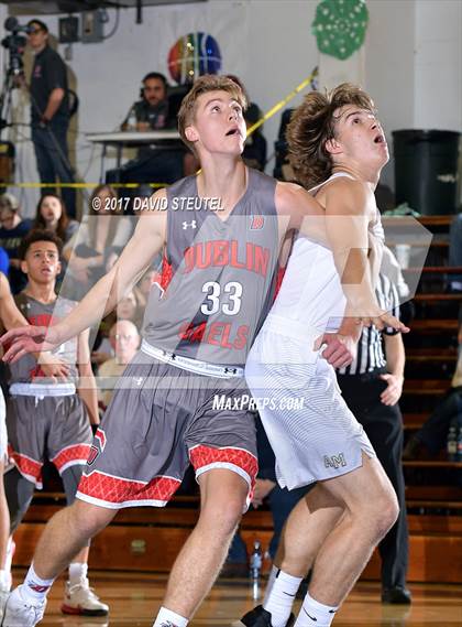 Thumbnail 1 in Dublin vs. Archbishop Mitty (Gridley Invitational) photogallery.