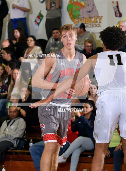 Thumbnail 3 in Dublin vs. Archbishop Mitty (Gridley Invitational) photogallery.