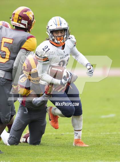 Thumbnail 3 in Lincoln vs. Balboa (CIF SF Final) photogallery.