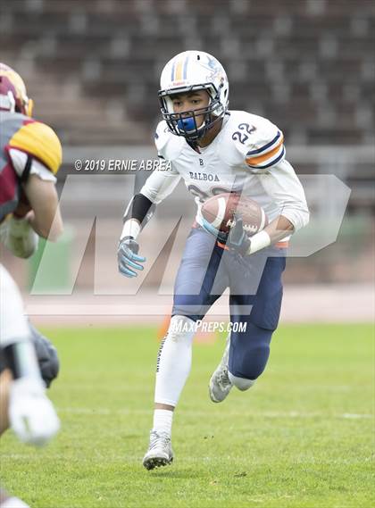 Thumbnail 2 in Lincoln vs. Balboa (CIF SF Final) photogallery.