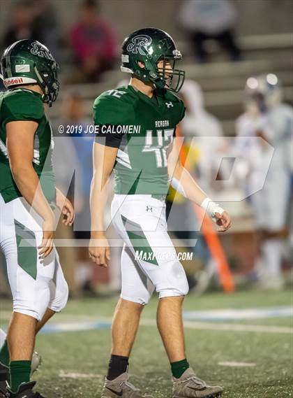 Thumbnail 1 in  Reagan [Ronald] vs MacArthur [Douglas] photogallery.