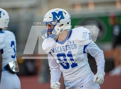 Thumbnail 3 in  Reagan [Ronald] vs MacArthur [Douglas] photogallery.
