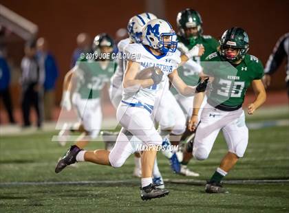 Thumbnail 1 in  Reagan [Ronald] vs MacArthur [Douglas] photogallery.