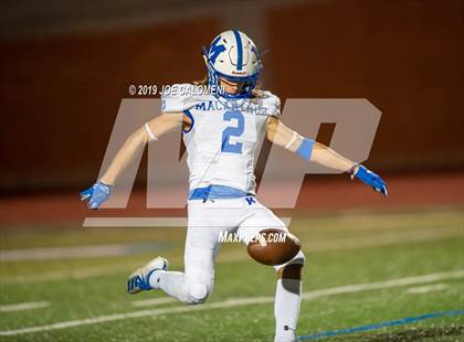 Thumbnail 2 in  Reagan [Ronald] vs MacArthur [Douglas] photogallery.